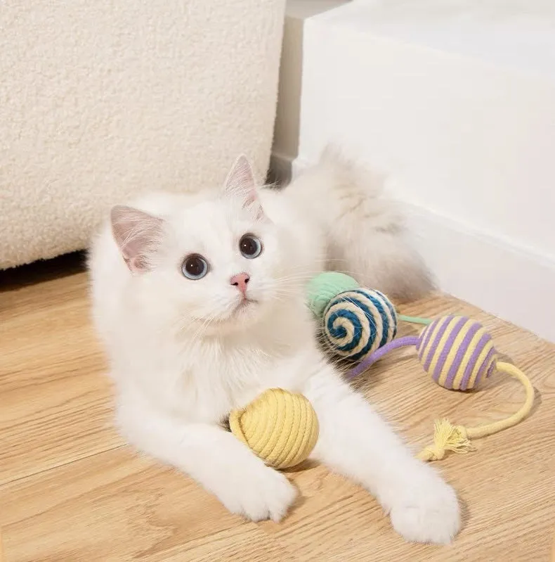 Cat Entertainment Sisal Ball Pet Toys