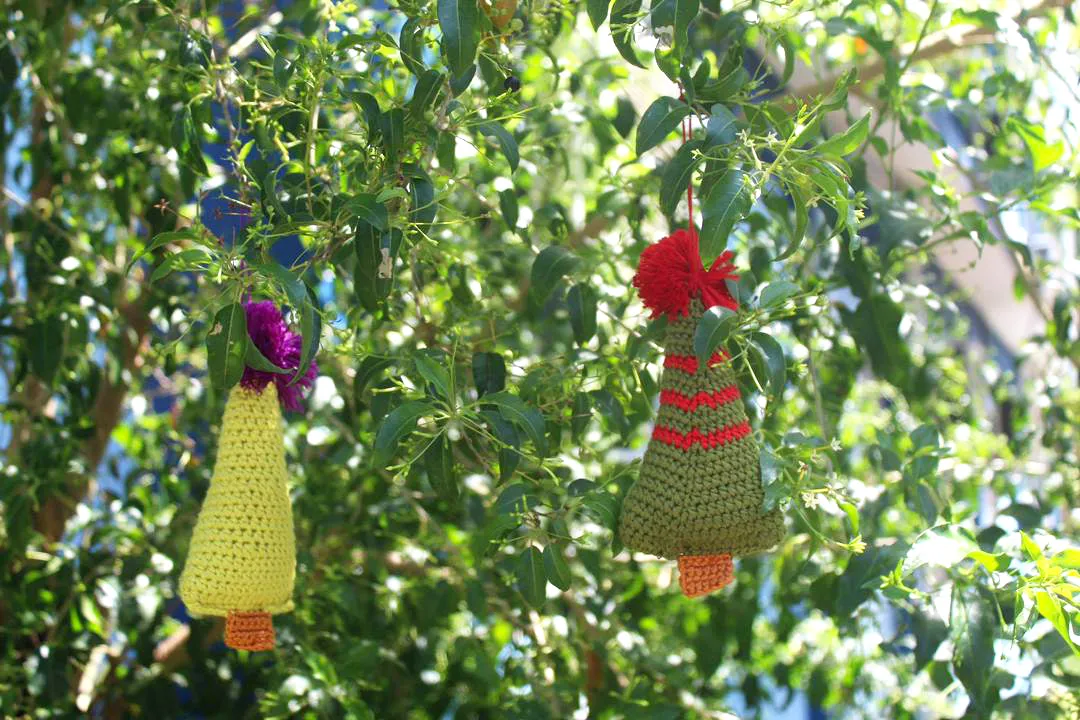 Cozy Christmas Tree Ornament Set