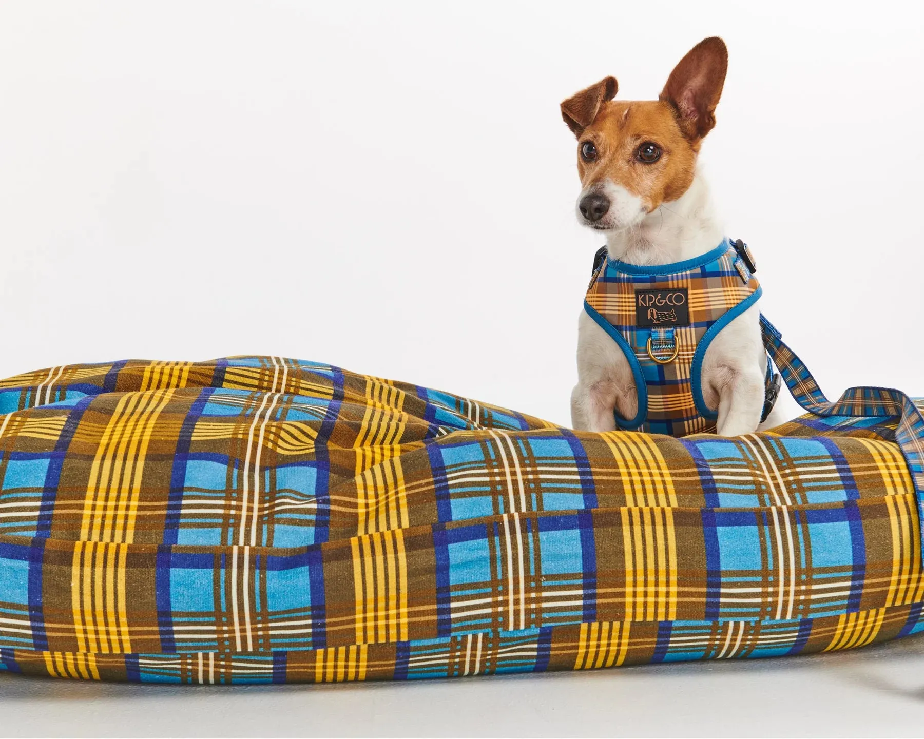 Kip & Co Cosy Tartan Dog Bed